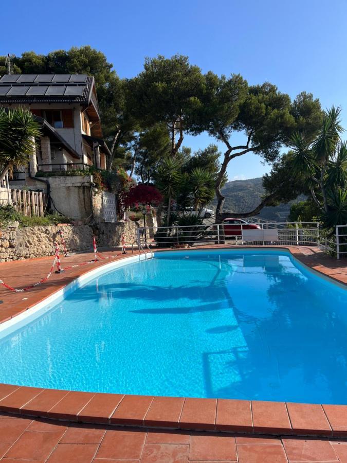 Seglia San Bernardo Villaggio Turistico Da Tonino מראה חיצוני תמונה